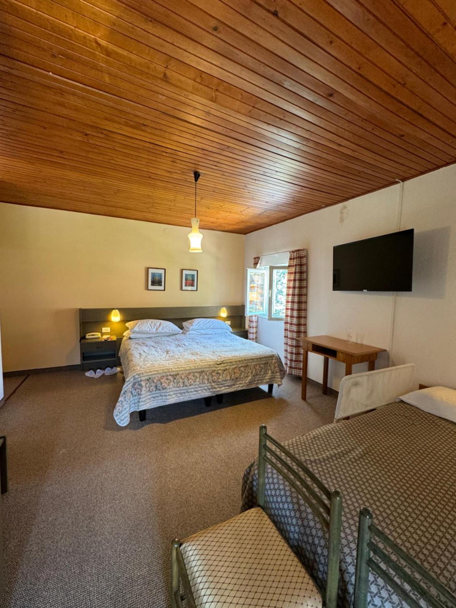 מולבנו Garden Hotel Bellariva חדר תמונה