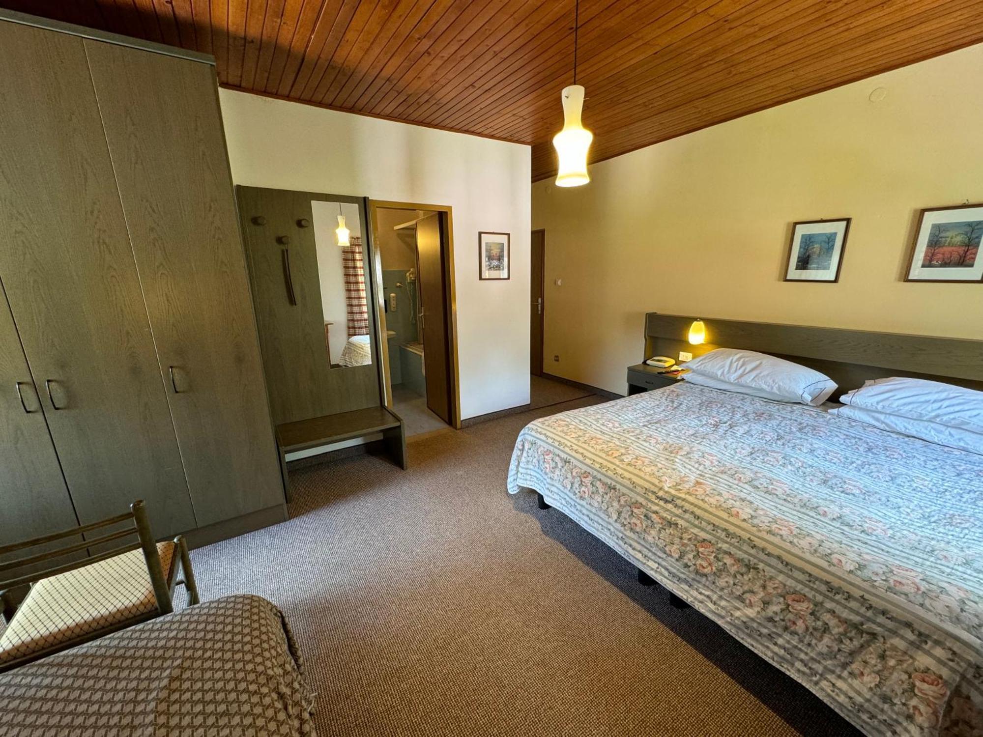 מולבנו Garden Hotel Bellariva חדר תמונה