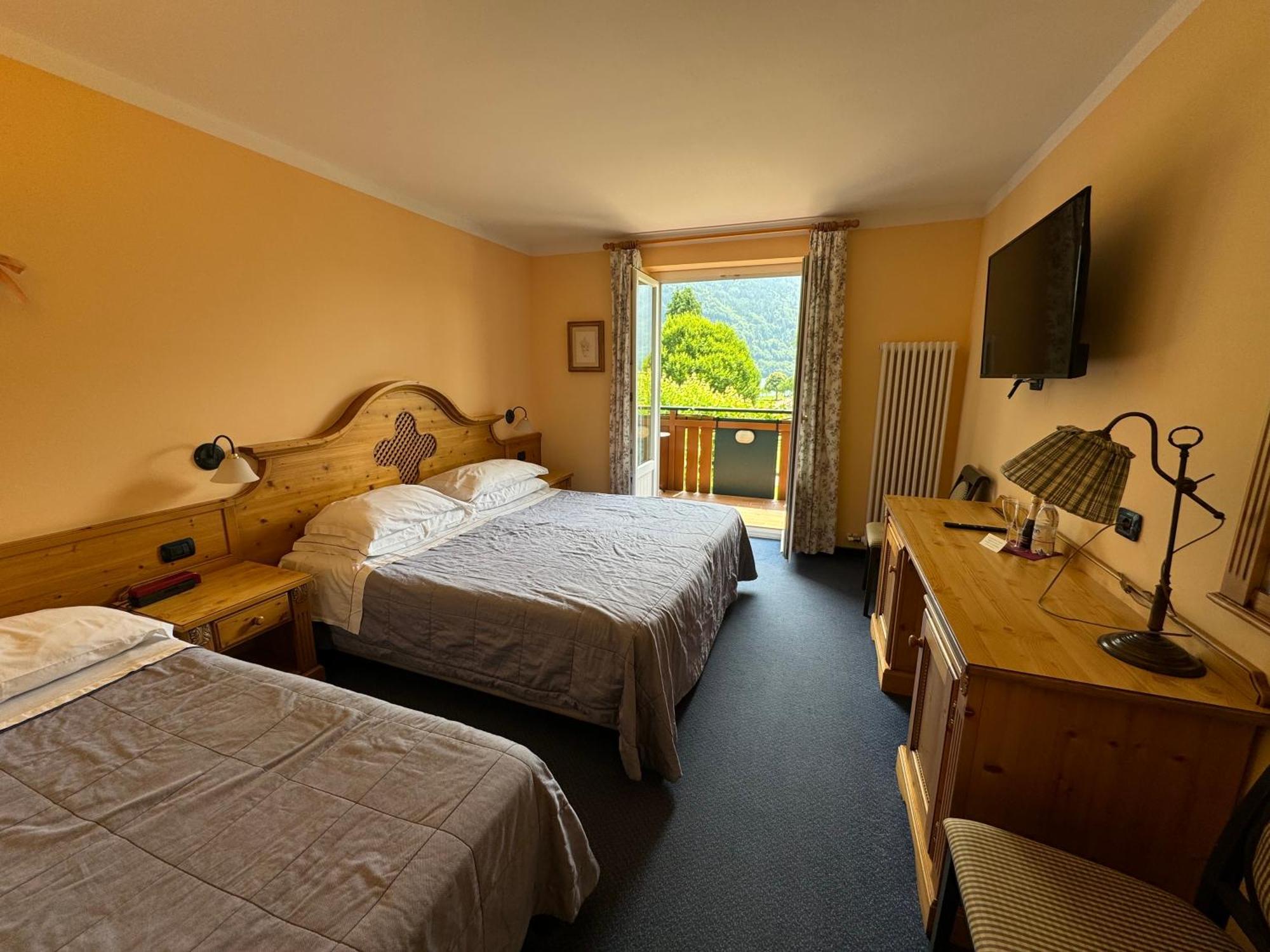 מולבנו Garden Hotel Bellariva חדר תמונה