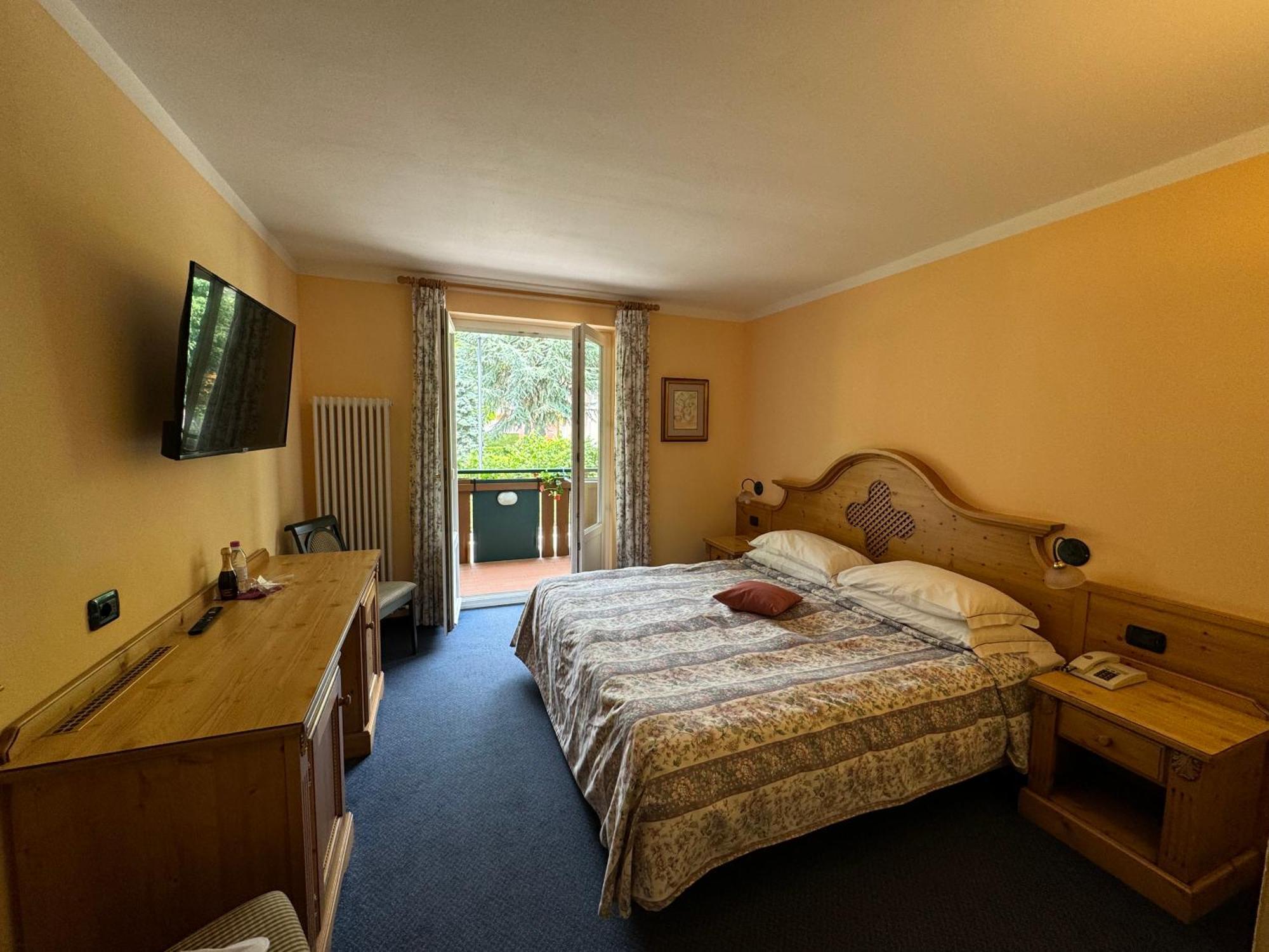 מולבנו Garden Hotel Bellariva חדר תמונה